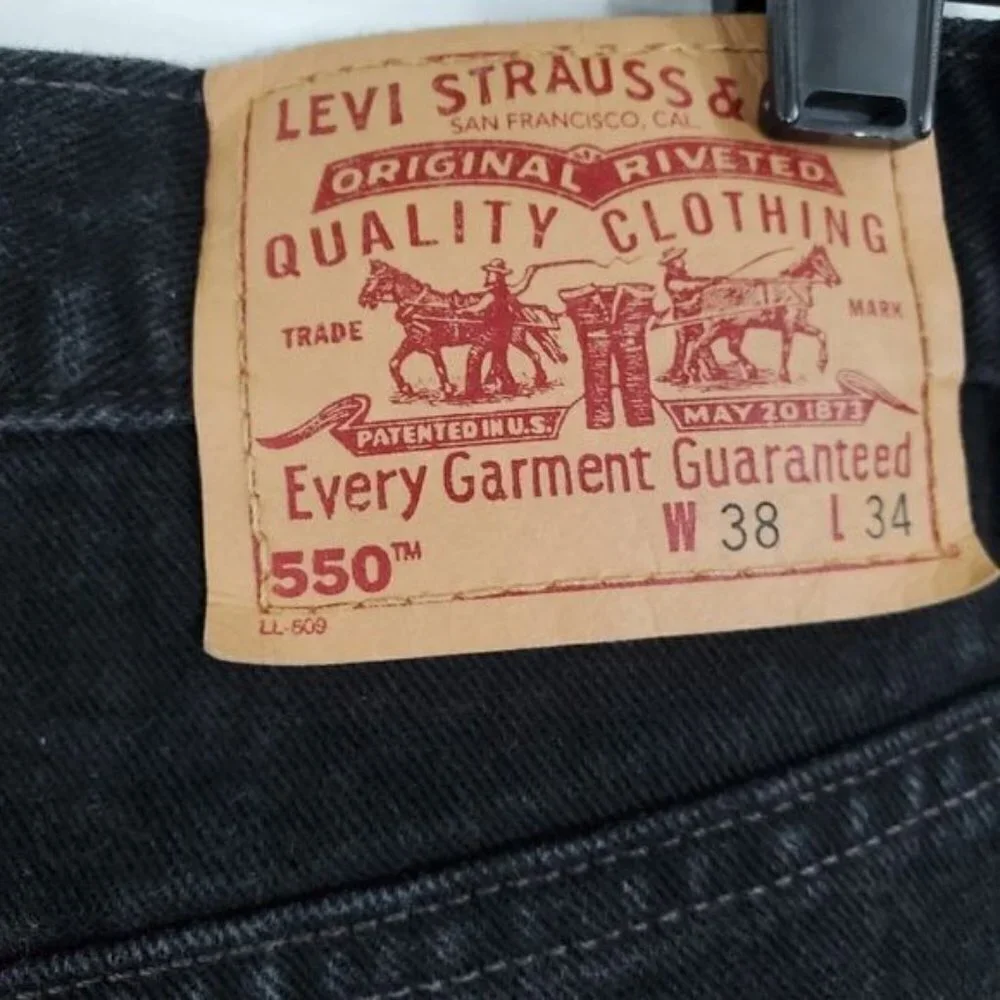 Levis levi 550